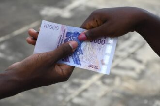 mobiule money bénin moov mtn celtiis