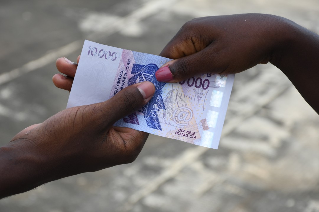 mobiule money bénin moov mtn celtiis
