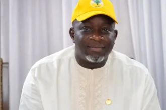 samuel akindes adékambi