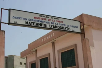 Bénin : les agents de santé contractuels désormais gérés par les mairies