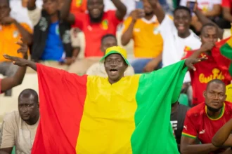 La Guinée veut tourner la page du retrait de sa candidature pour la CAN 2025. Le pays entend désormais se positionner pour accueillir l’une des prochaines éditions de la Coupe d’Afrique des nations, en 2032 ou en 2036.