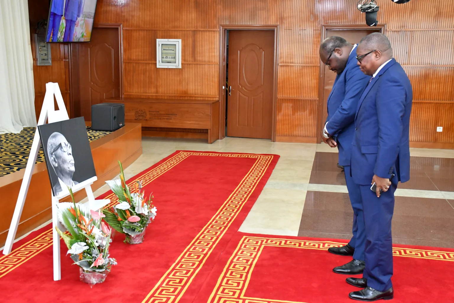 Le Bénin rend un hommage national au diplomate Gratien Pognon