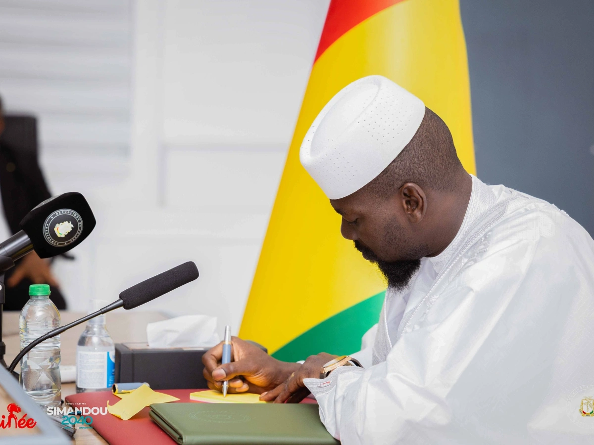 Limogeage des ministres Mory Condé et Mourana Soumah en Guinée