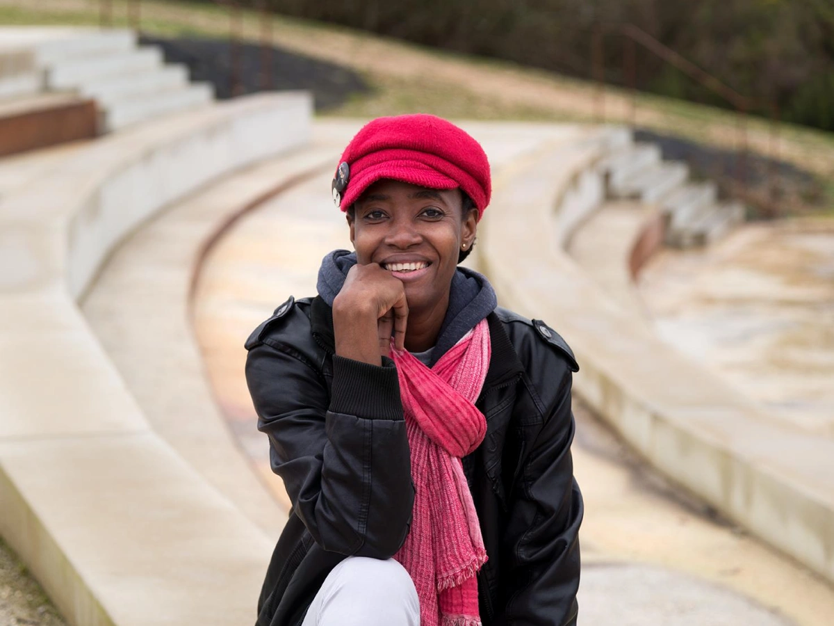 Cameroun : Hermine Yollo décroche le Prix RFI Théâtre 2026