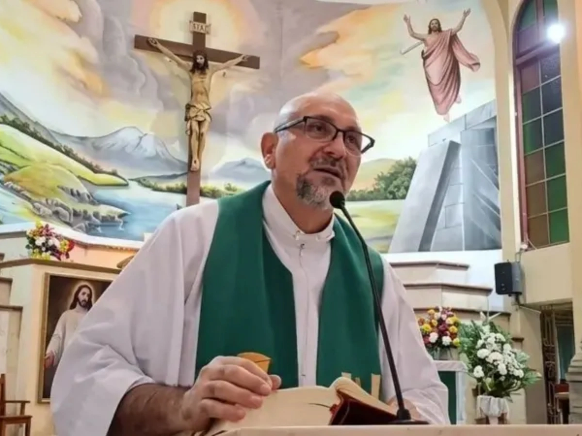 Équateur : les derniers mots du père Patricio Sánchez Molinari avant sa mort en pleine messe